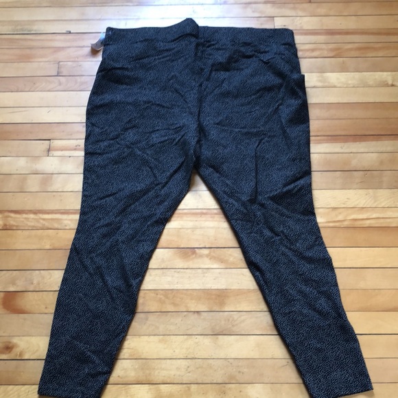 Old Navy legging XXL black with cream dots - Picture 5 of 8
